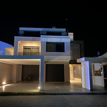 Vit'S Sea Villa Siviri Buitenkant foto